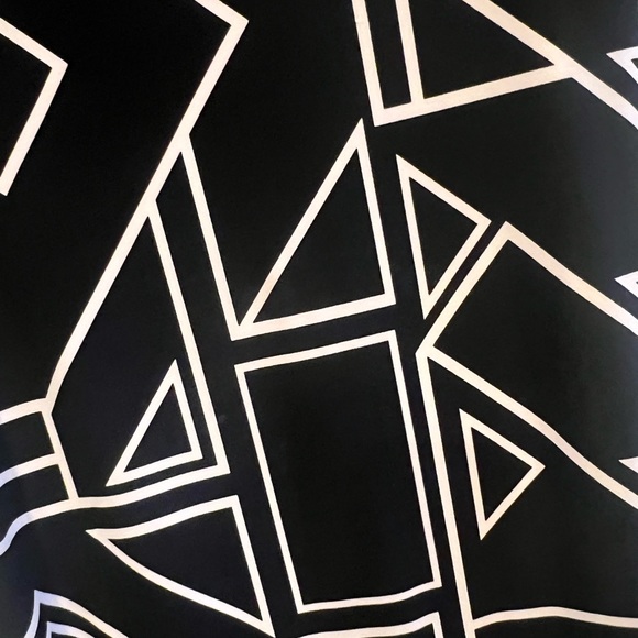 Ralph Lauren petite black and white geometric dress - Picture 3 of 7